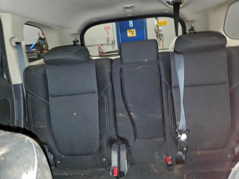 Фото 10 - MITSUBISHI OUTLANDER