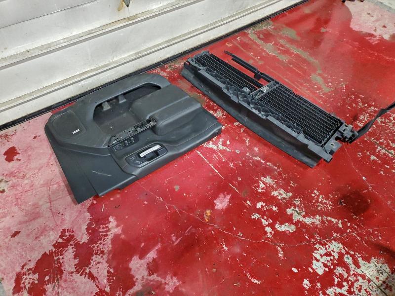 Фото 13 - GMC SIERRA