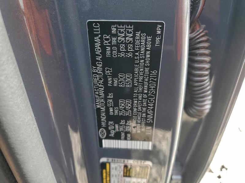 Фото 13 - HYUNDAI SANTA FE