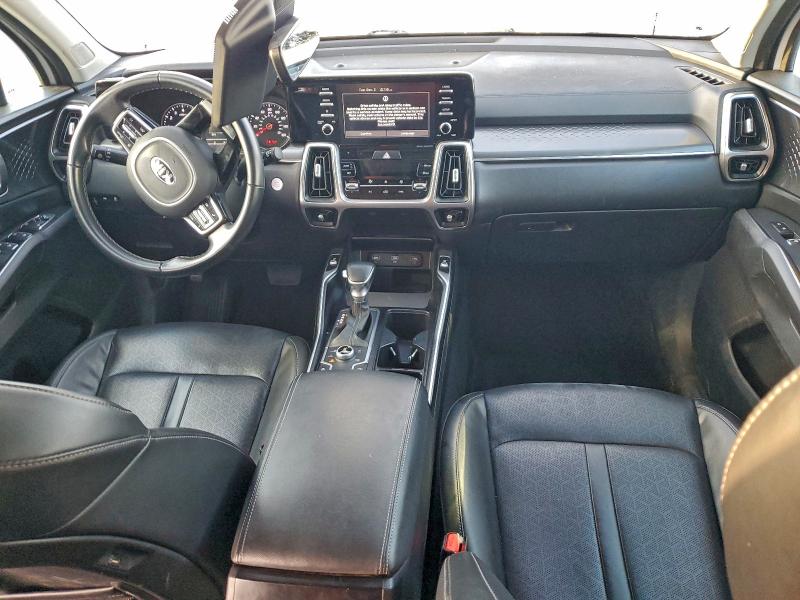 Фото 8 - KIA SORENTO