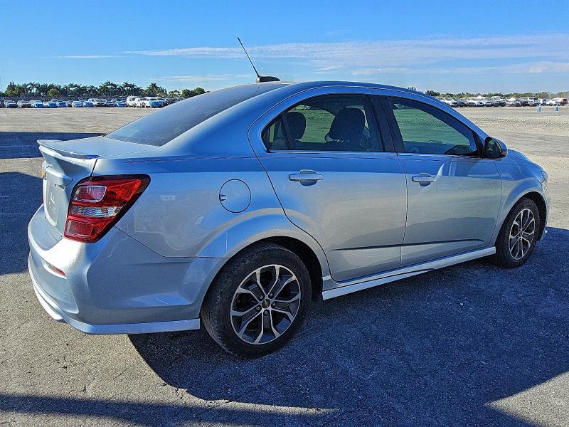 Фото 3 - CHEVROLET SONIC