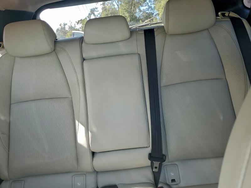 Фото 10 - MAZDA CX30