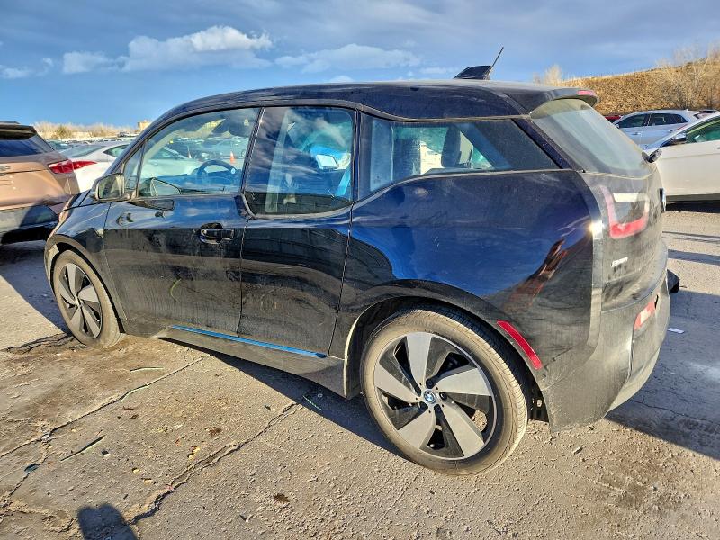 Фото 2 - BMW I SERIES