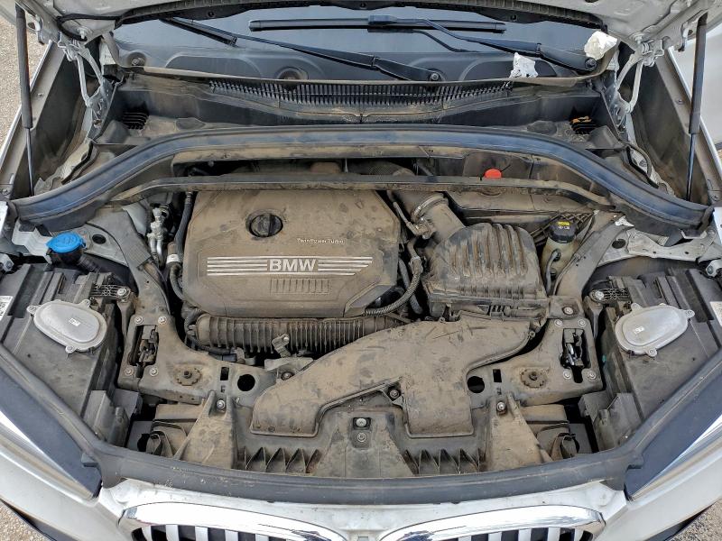 Фото 12 - BMW X1