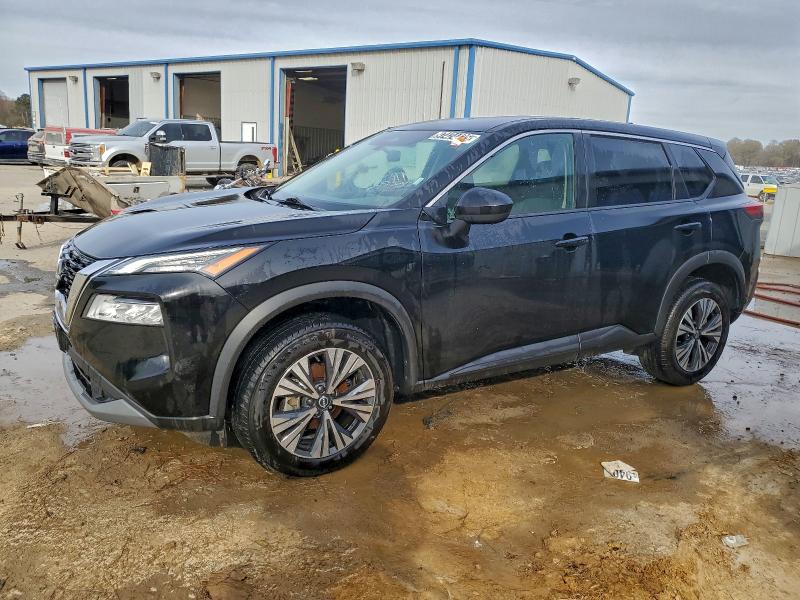 Фото 1 - NISSAN ROGUE