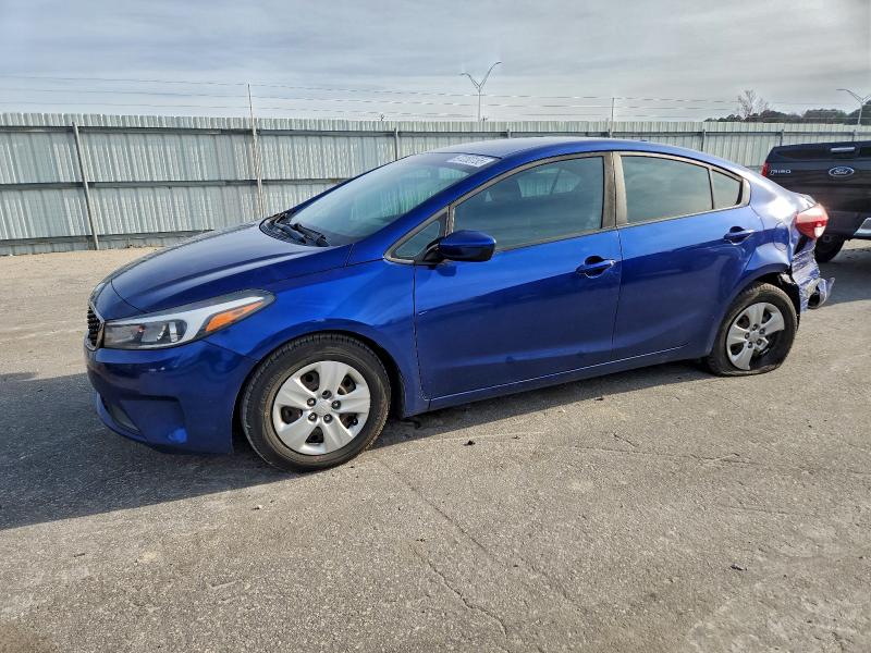 Фото 1 - KIA FORTE