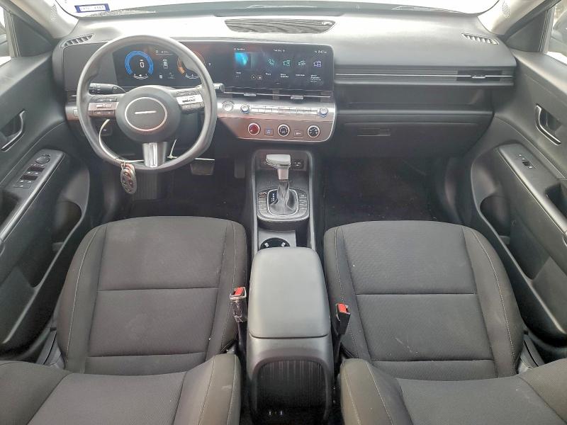 Фото 8 - HYUNDAI KONA