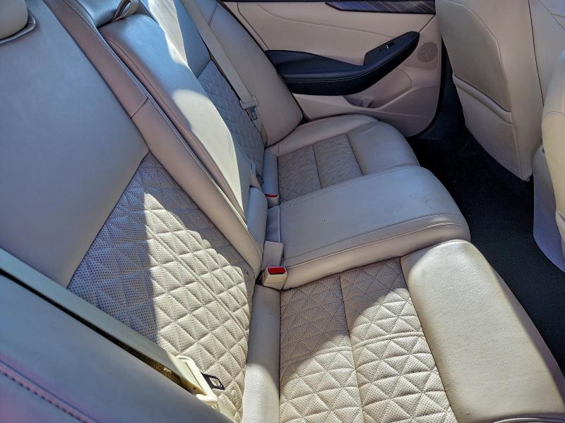 Фото 10 - NISSAN MAXIMA