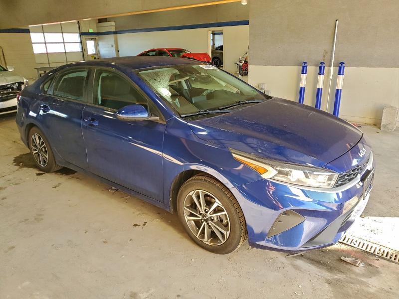 Фото 4 - KIA FORTE