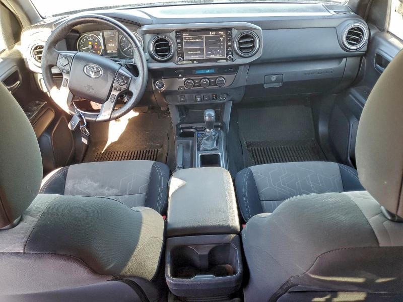 Фото 8 - TOYOTA TACOMA