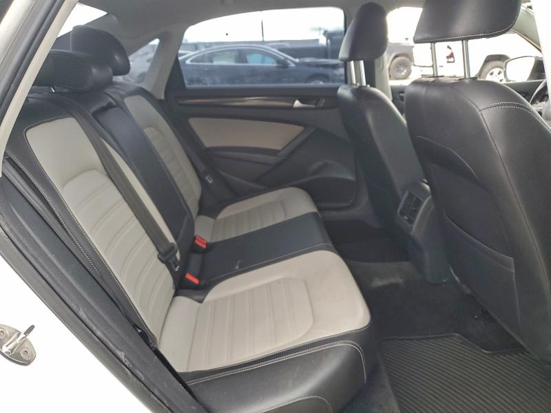 Фото 10 - VOLKSWAGEN PASSAT