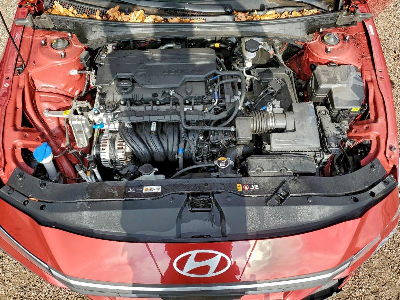 Фото 11 - HYUNDAI ELANTRA