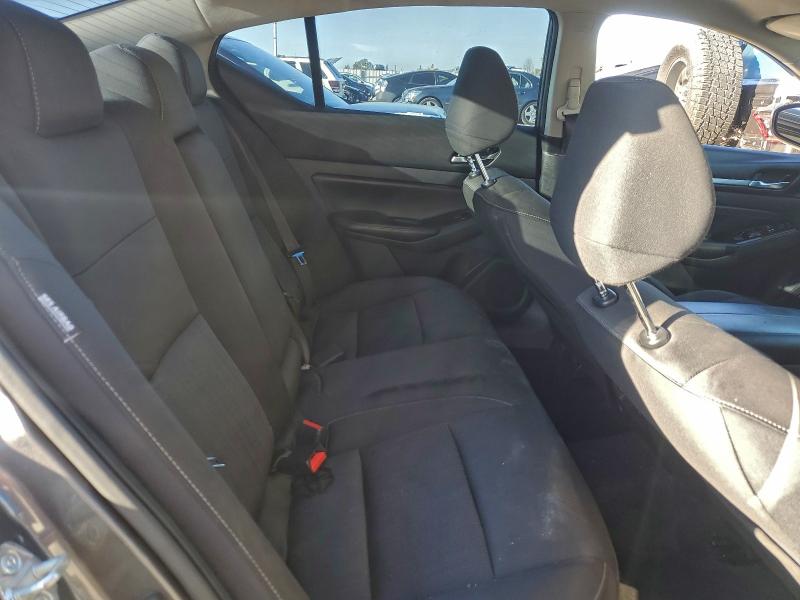 Фото 10 - NISSAN ALTIMA