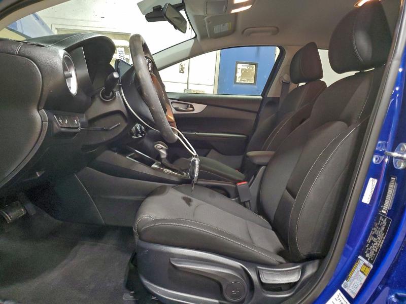 Фото 7 - KIA FORTE