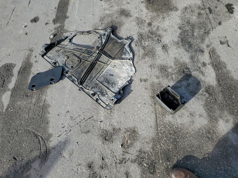 Фото 12 - MAZDA 3