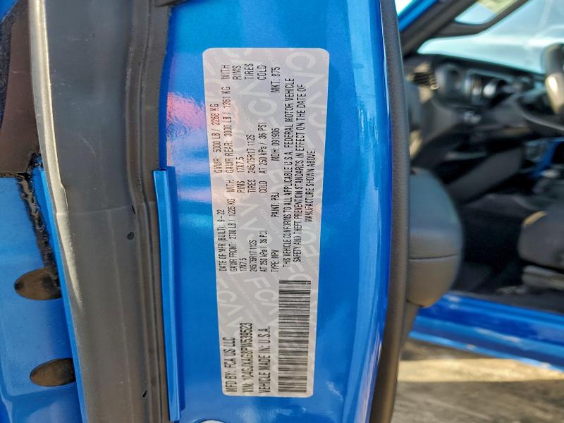 Фото 12 - JEEP WRANGLER