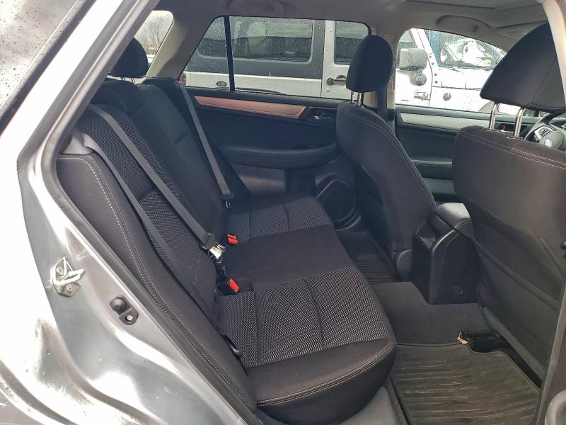 Фото 10 - SUBARU OUTBACK