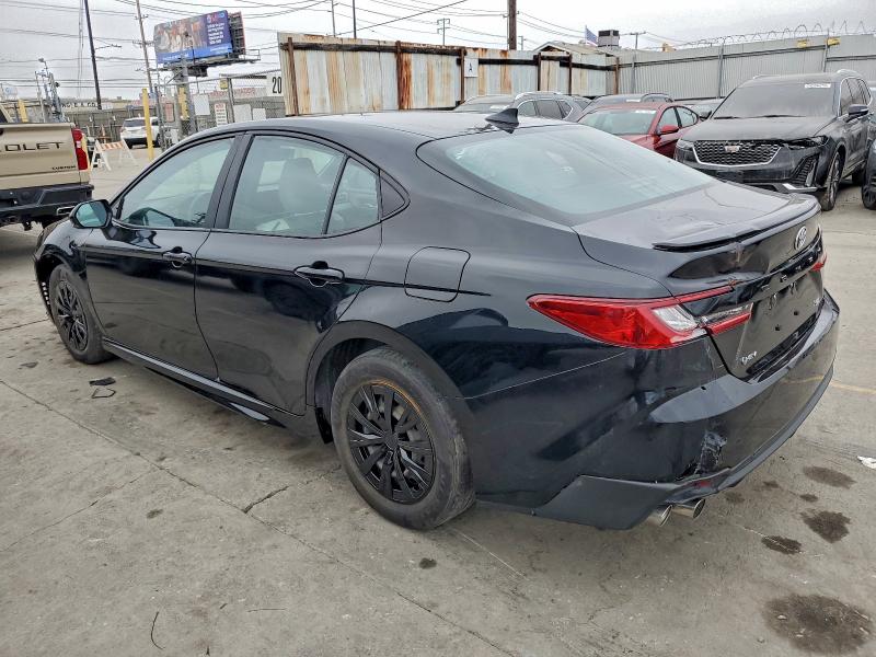 Фото 2 - TOYOTA CAMRY