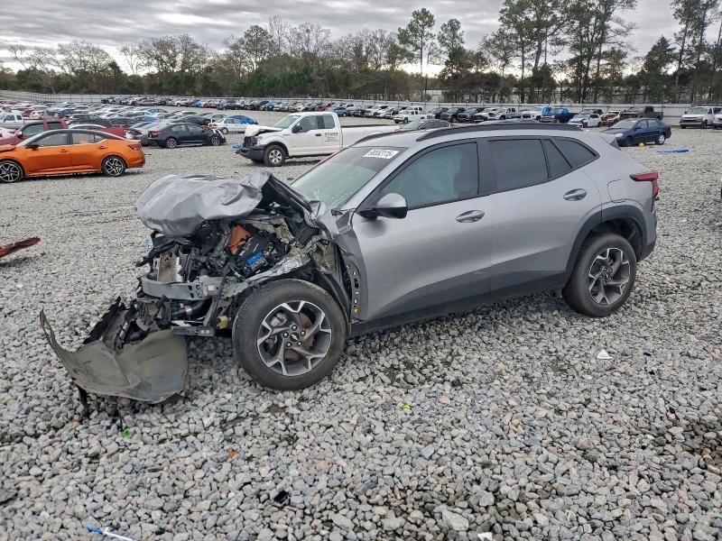Фото 1 - CHEVROLET TRAX