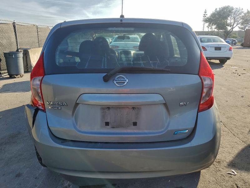 Фото 6 - NISSAN VERSA