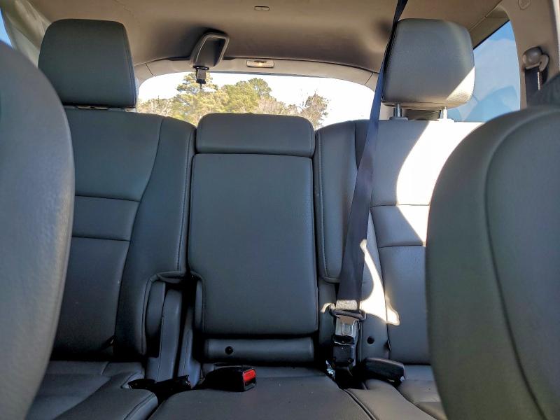 Фото 10 - HONDA PILOT