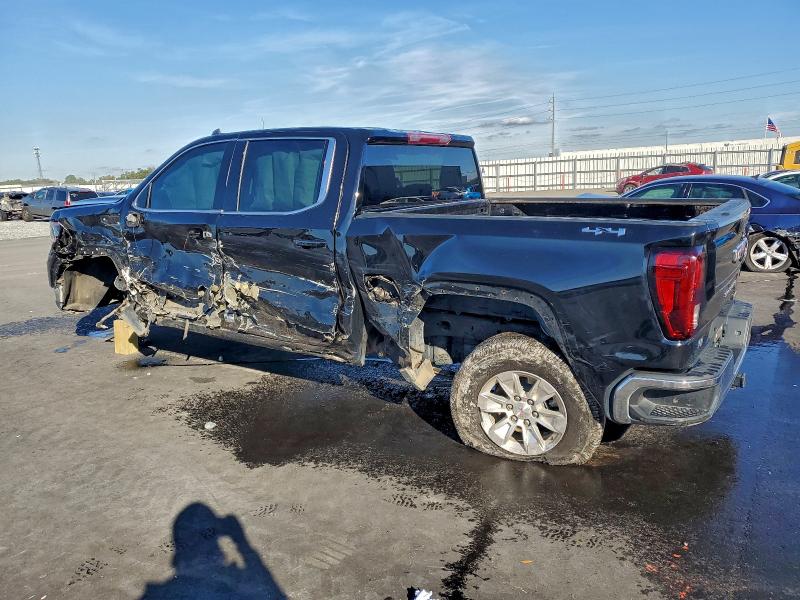 Фото 2 - GMC SIERRA