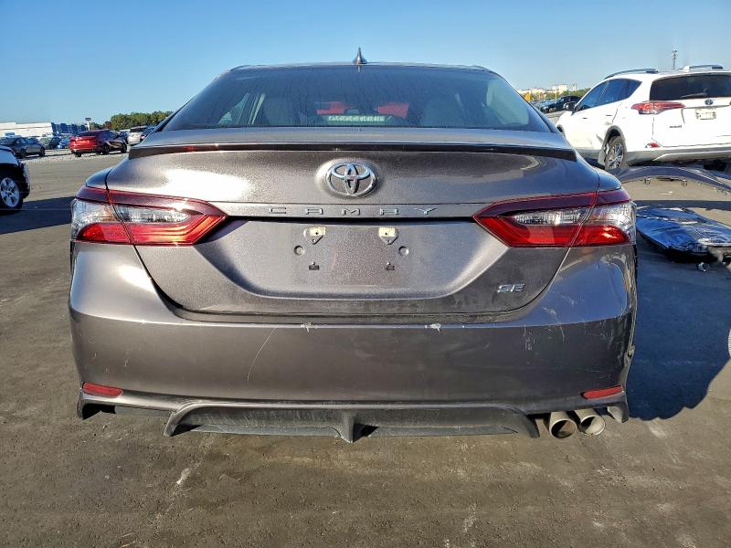 Фото 6 - TOYOTA CAMRY