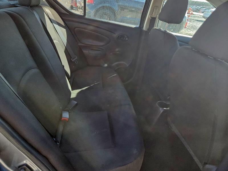 Фото 10 - NISSAN VERSA