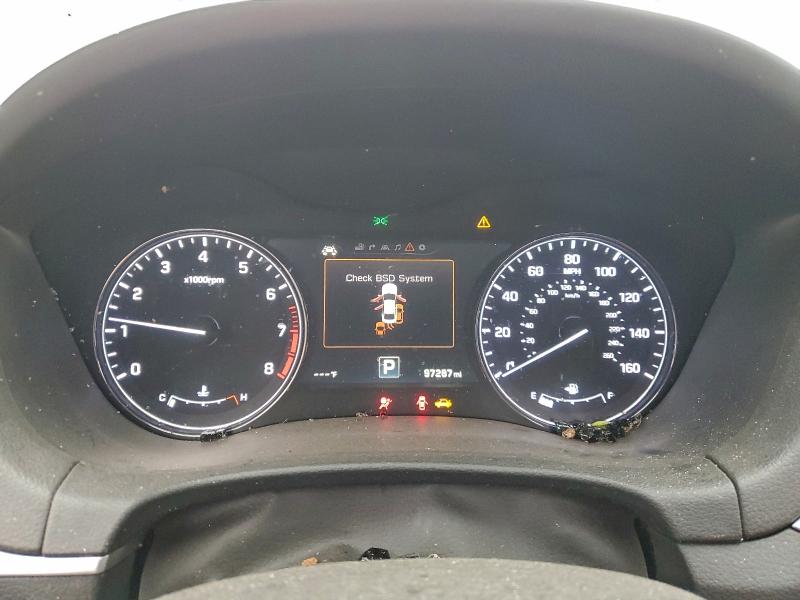 Фото 9 - HYUNDAI GENESIS