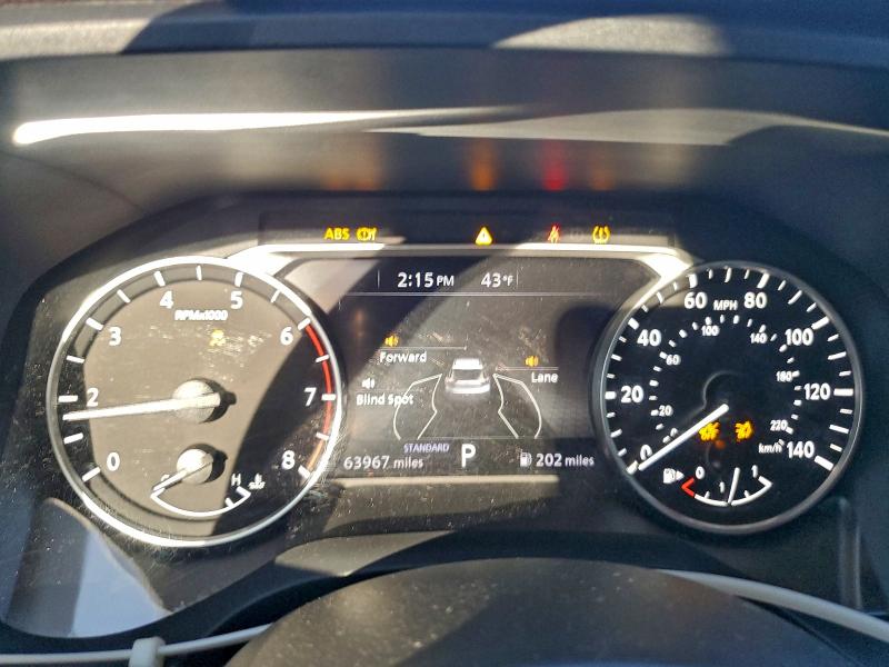 Фото 9 - NISSAN ROGUE