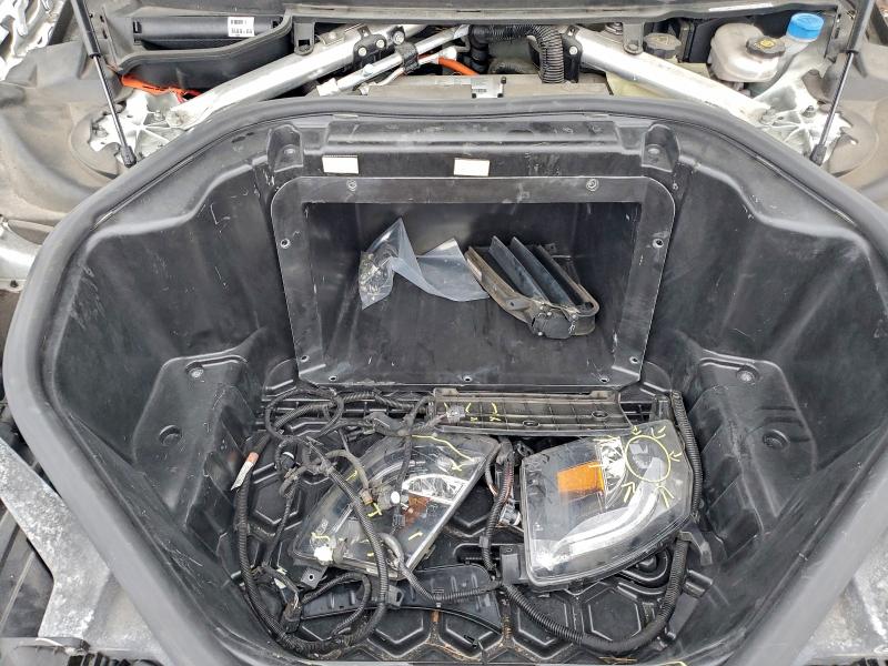 Фото 11 - TESLA MODEL S