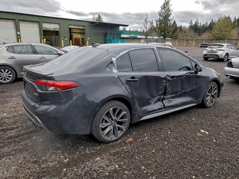 Фото 3 - TOYOTA COROLLA