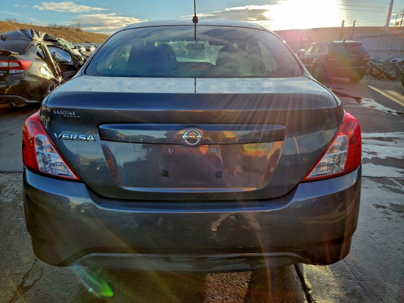 Фото 6 - NISSAN VERSA