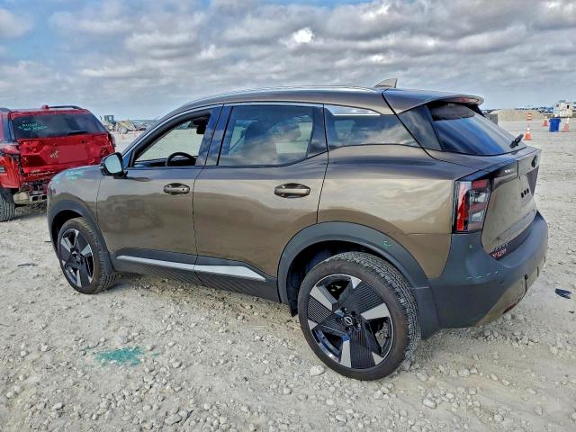 Фото 2 - NISSAN KICKS