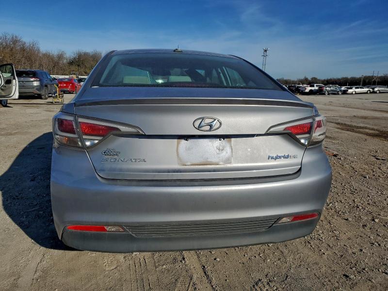 Фото 6 - HYUNDAI SONATA