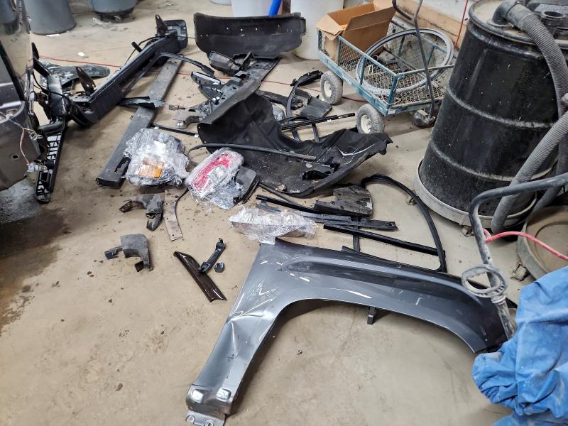 Фото 12 - GMC CANYON