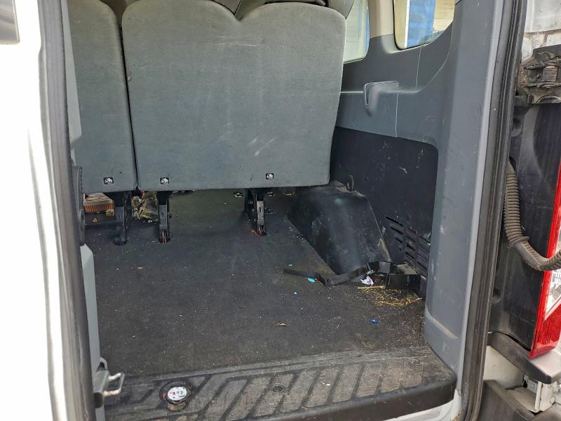 Фото 10 - FORD TRANSIT