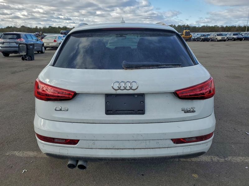 Фото 6 - AUDI Q3