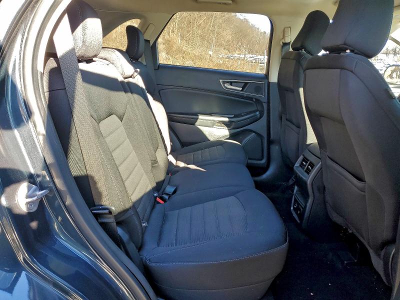 Фото 11 - FORD EDGE