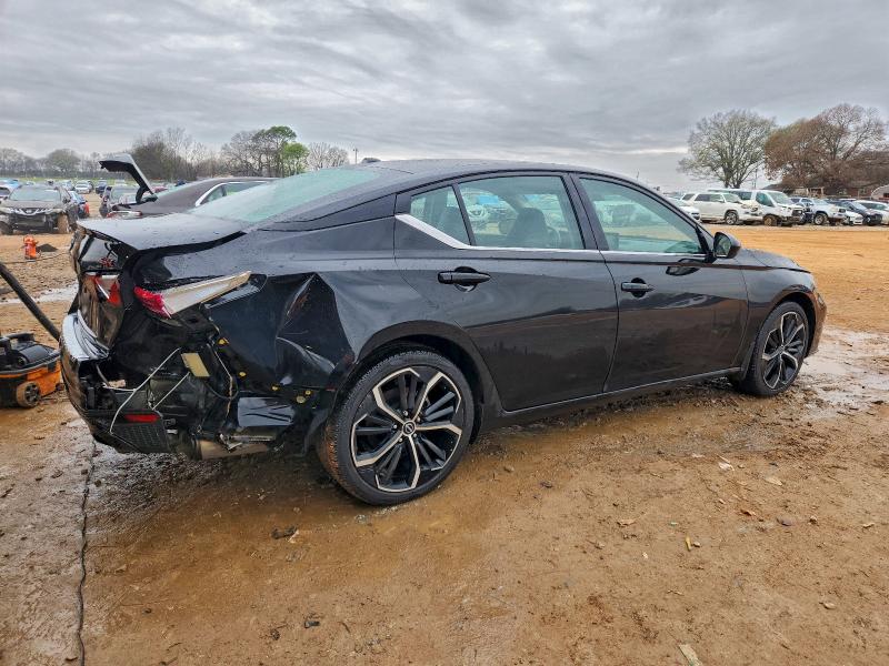 Фото 3 - NISSAN ALTIMA