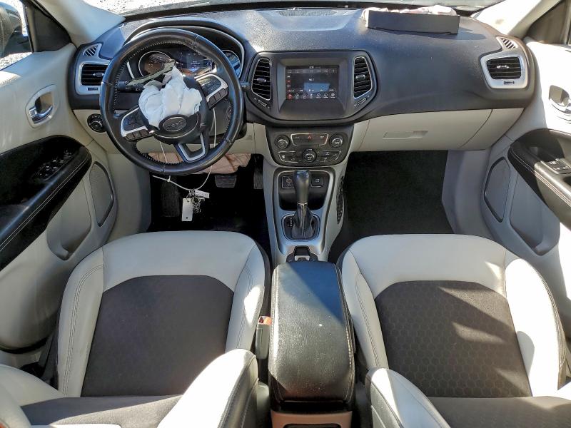 Фото 8 - JEEP COMPASS