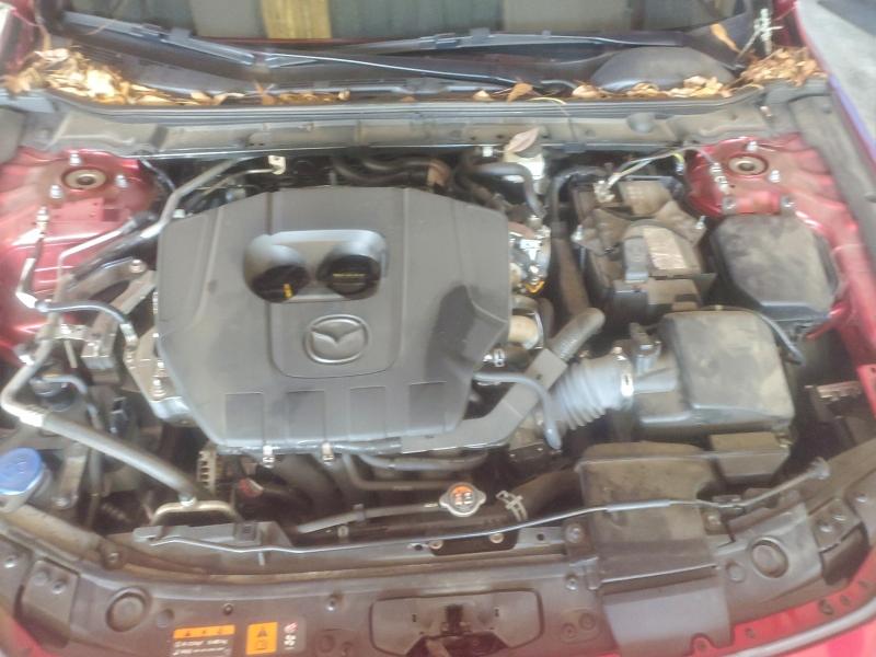 Фото 11 - MAZDA 3