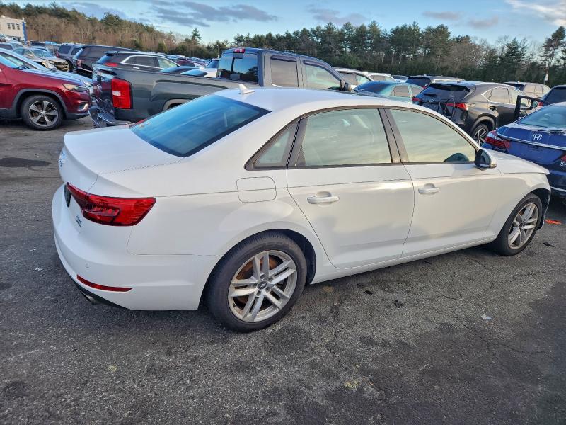 Фото 3 - AUDI A4