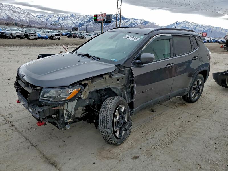Фото 1 - JEEP COMPASS