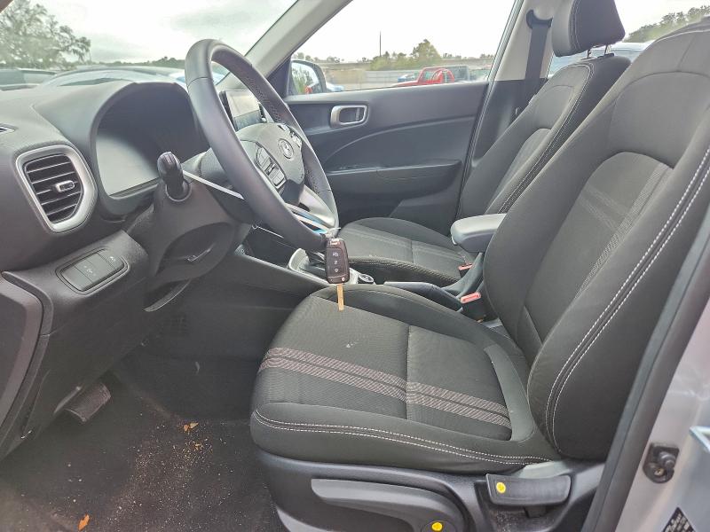 Фото 7 - HYUNDAI VENUE