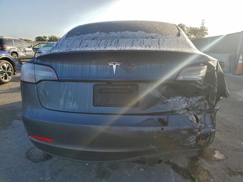 Фото 6 - TESLA MODEL 3