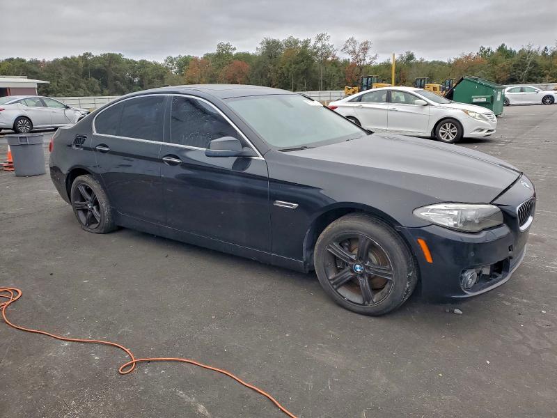 BMW 5 SERIES 2016 VIN WBA5B1C55GG129962
