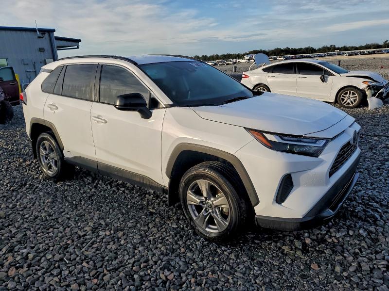 Фото 4 - TOYOTA RAV4