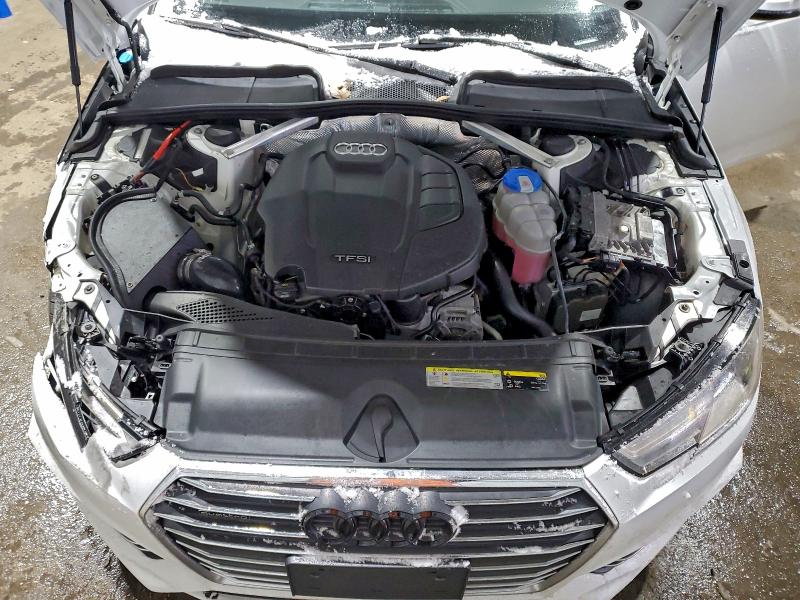 Фото 11 - AUDI A4