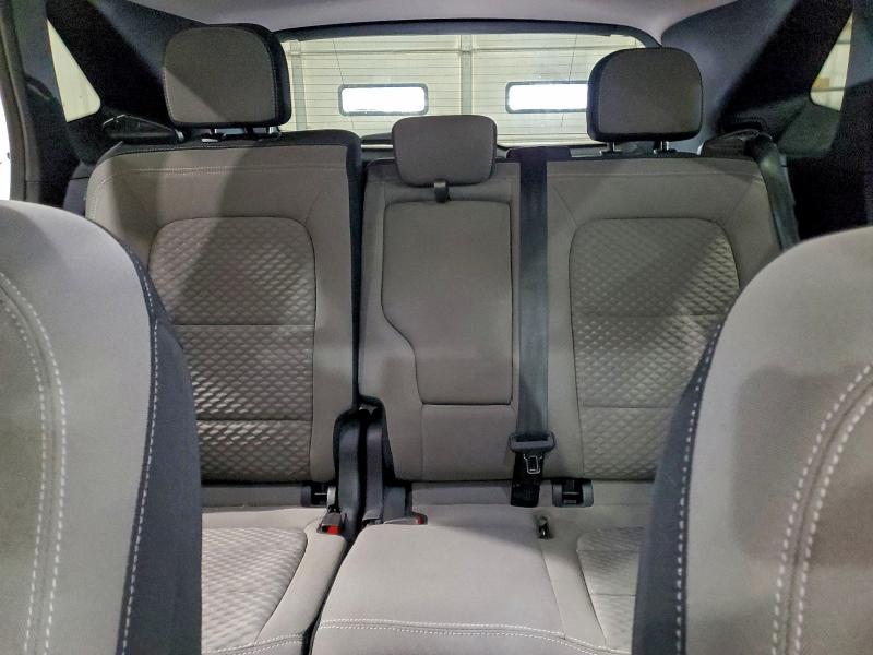 Фото 10 - FORD ESCAPE